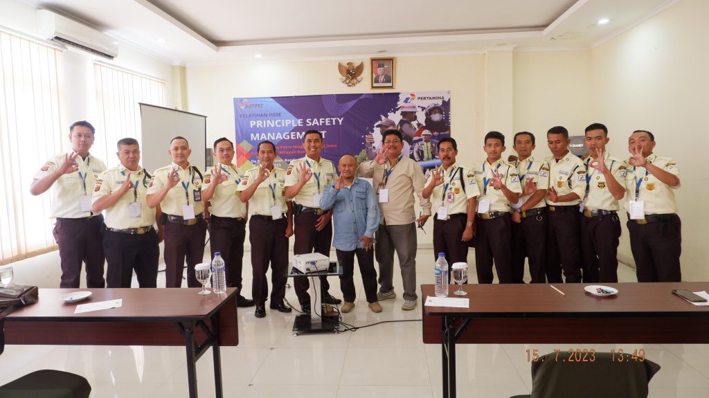 DSCF5104